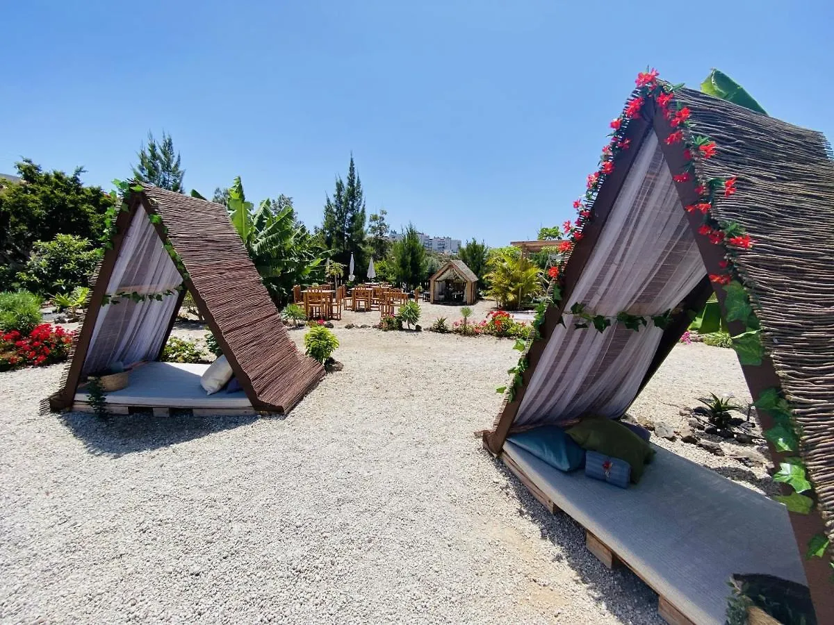 Bernegal Maday Hot Tub Climatizado Piscina Y Jardin Villa Buzanada Holiday home