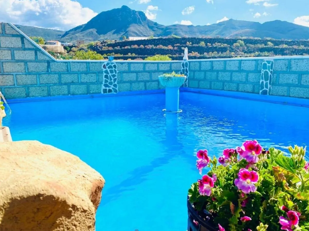 Bernegal Maday Hot Tub Climatizado Piscina Y Jardin Villa Buzanada