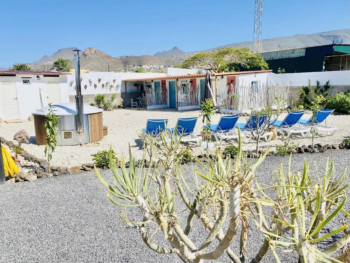 Bernegal Maday Hot Tub Climatizado Piscina Y Jardin Villa Buzanada